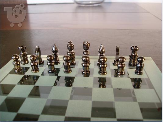 Σκάκι Γυάλινο Χειροποίητο Πιόνια Ορειχάλκινα Ακρίβεια Κοπής 0,001mm Tορνοφρέζα Ωρολογοποιΐ...