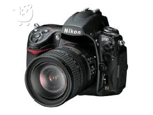 PoulaTo: Nikon D700 Camera