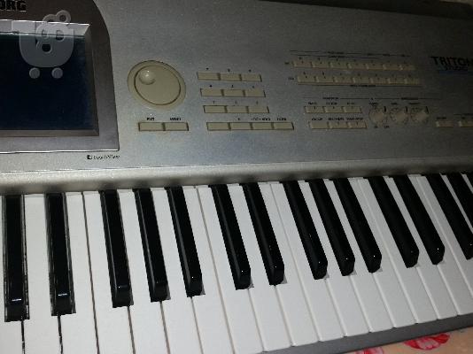 Korg triton Studio